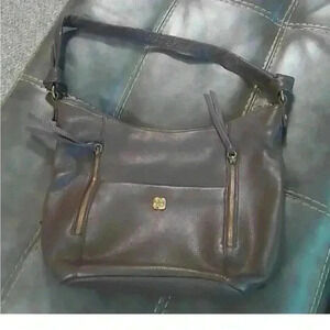 NWOT- ELLIOTT LUCCA-100% PEBBLED
LEATHER SHOULDER BAG